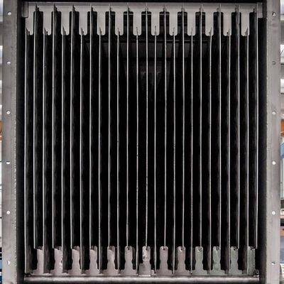 Horizontal Or Vertical  Bulk Solid Plate Heat Exchanger High Temperature Resistance Large Processing Capacity